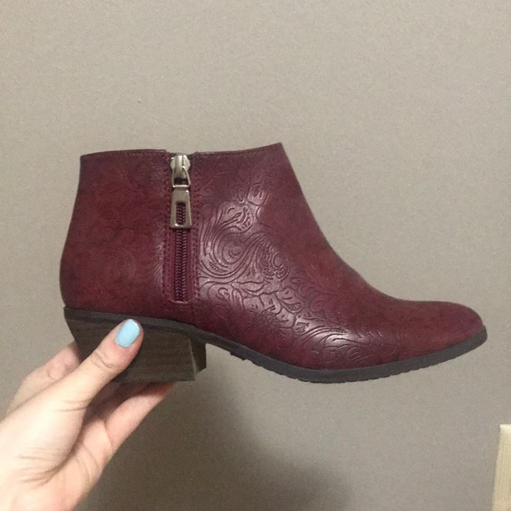 Red booties